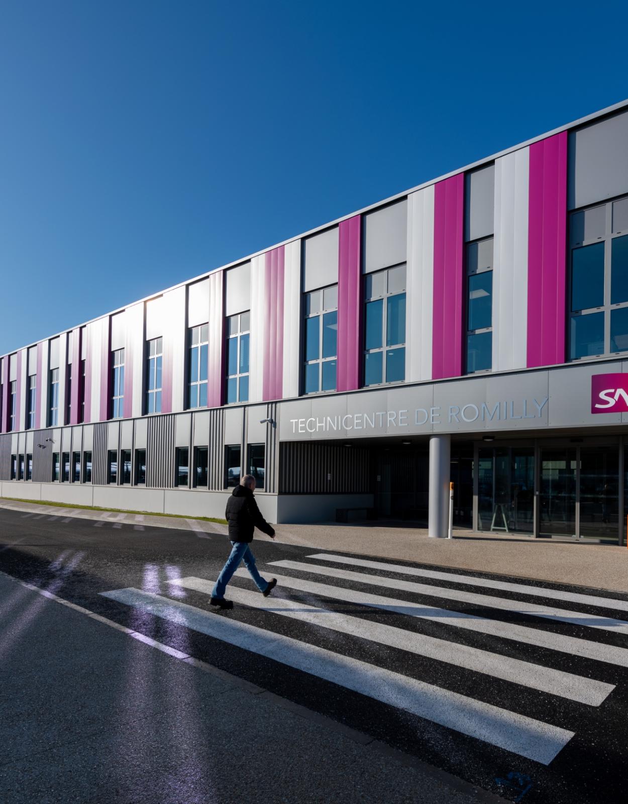 17041_sncf_romilly_exterieur_01.jpg
