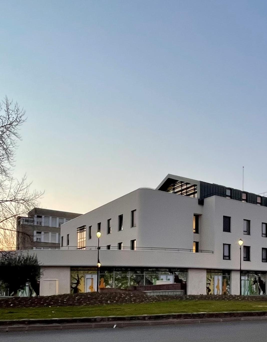 17297_ehpad_montereau_exterieur_08.jpg