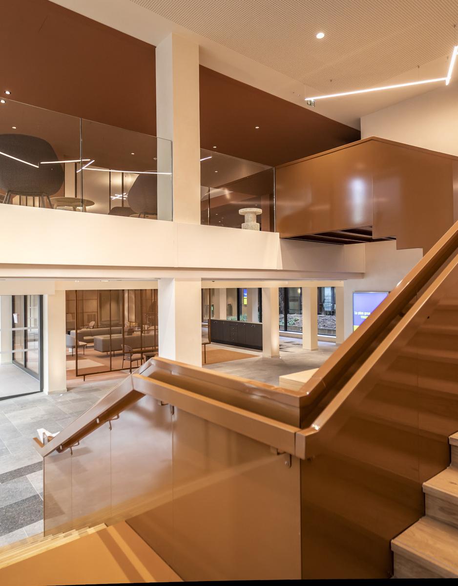 19063_corner_allianz_interieur_07.jpg