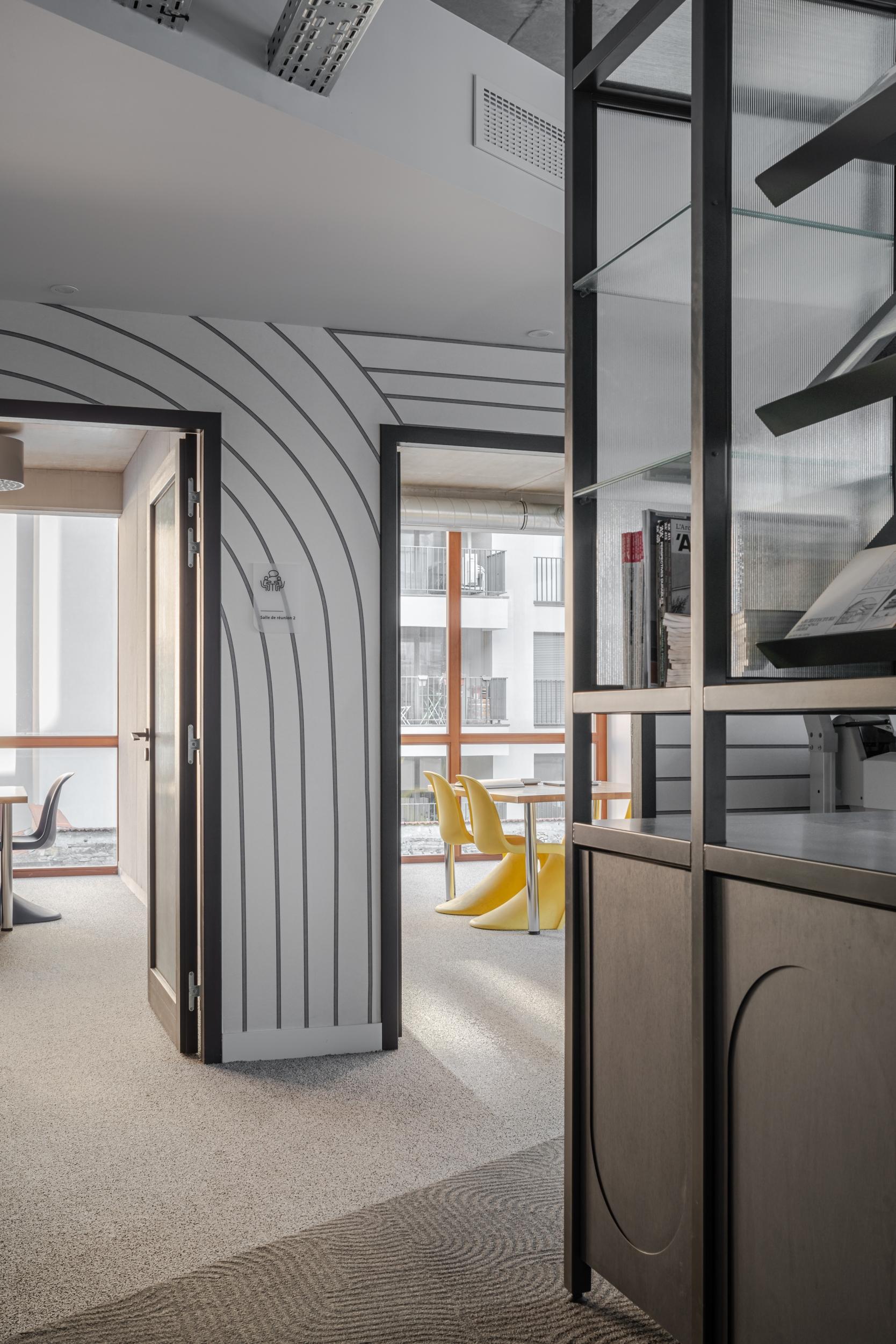 unanime_agence_interieur_01.jpg