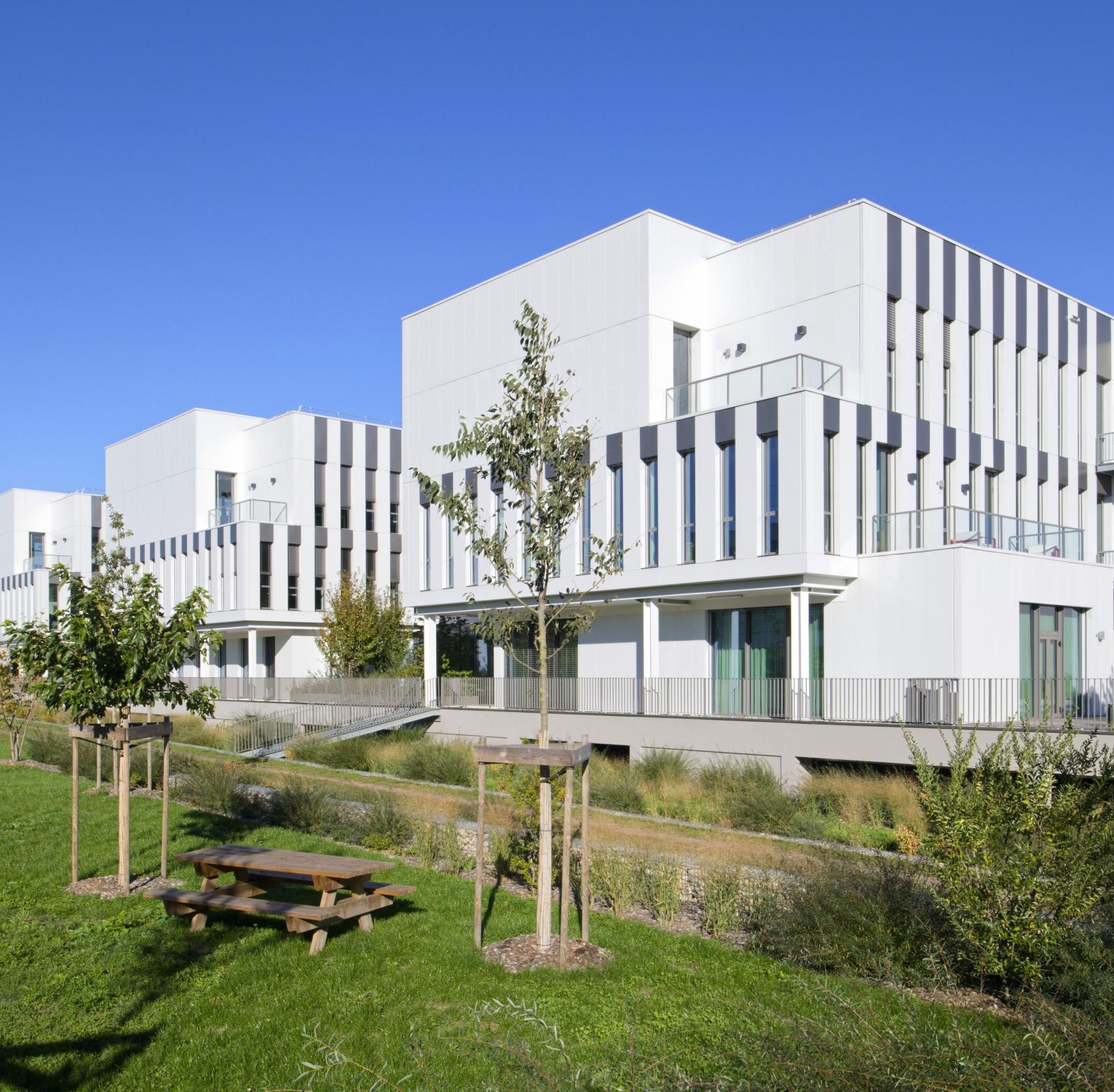 16045_hermes_exterieur_02.jpg