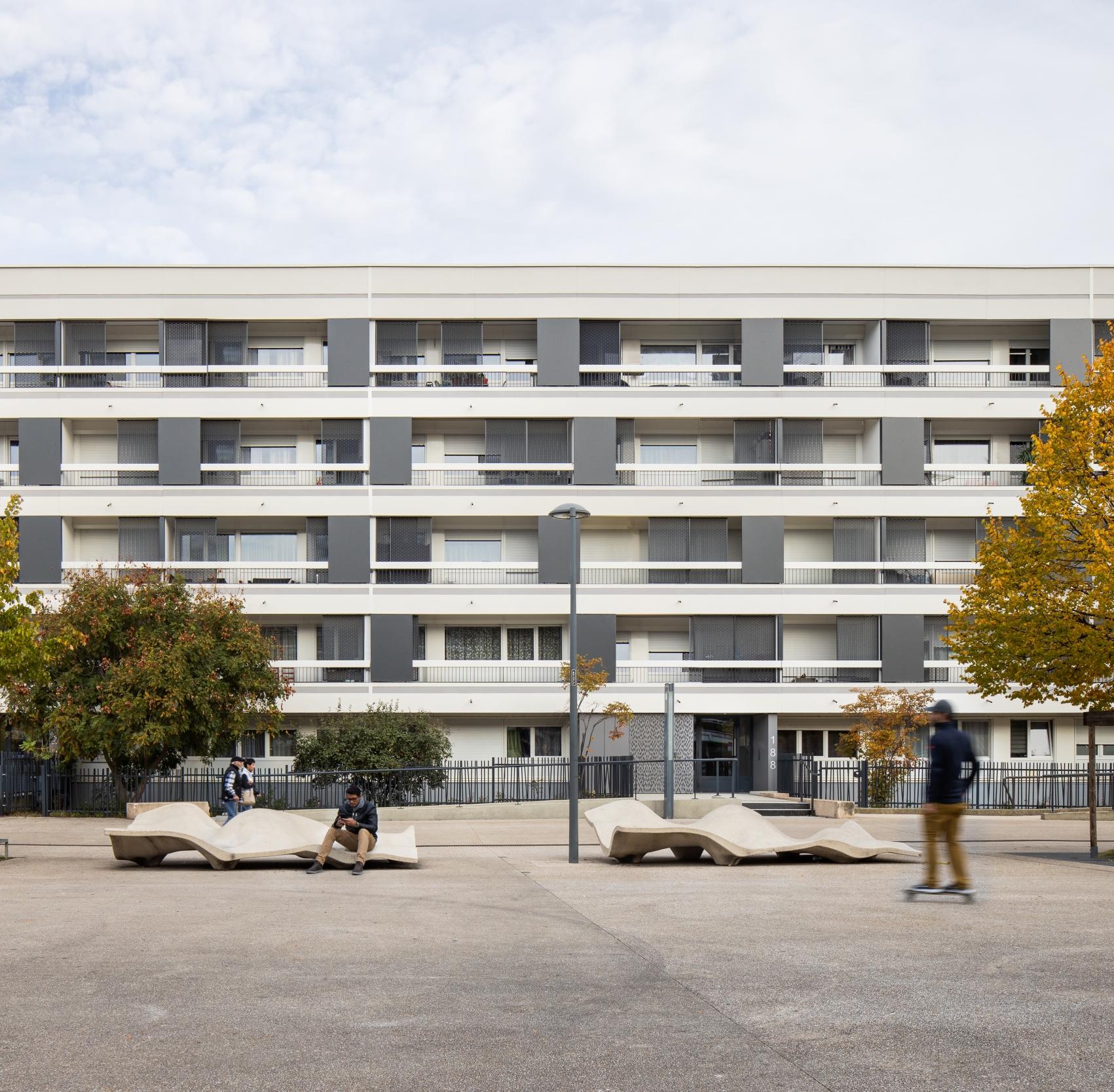 15037_creuxduloup_exterieur_02.jpg
