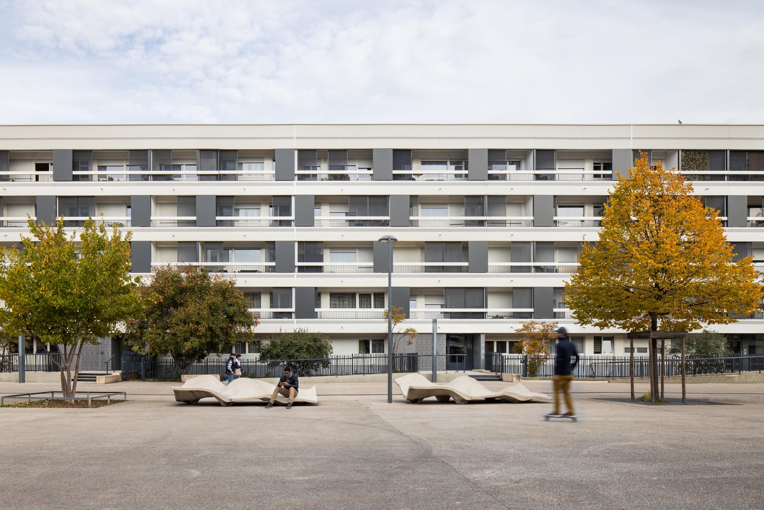 15037_creuxduloup_exterieur_02.jpg