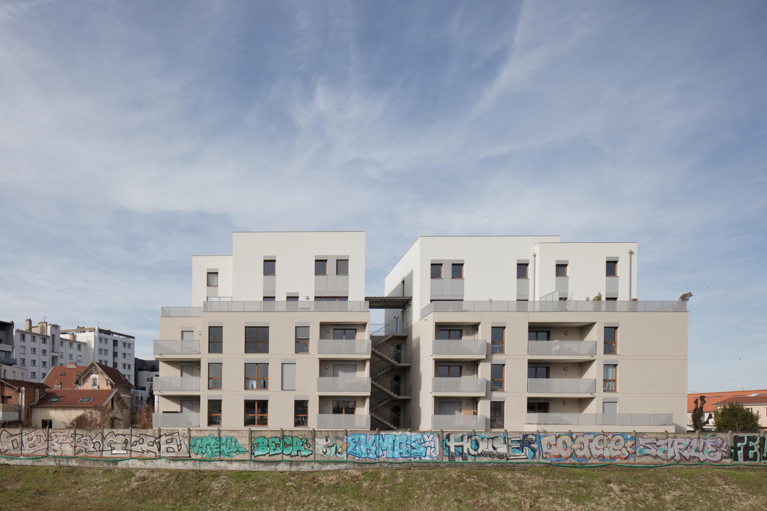 15016_auguste_et_louis_nexity_exterieur_09.jpg